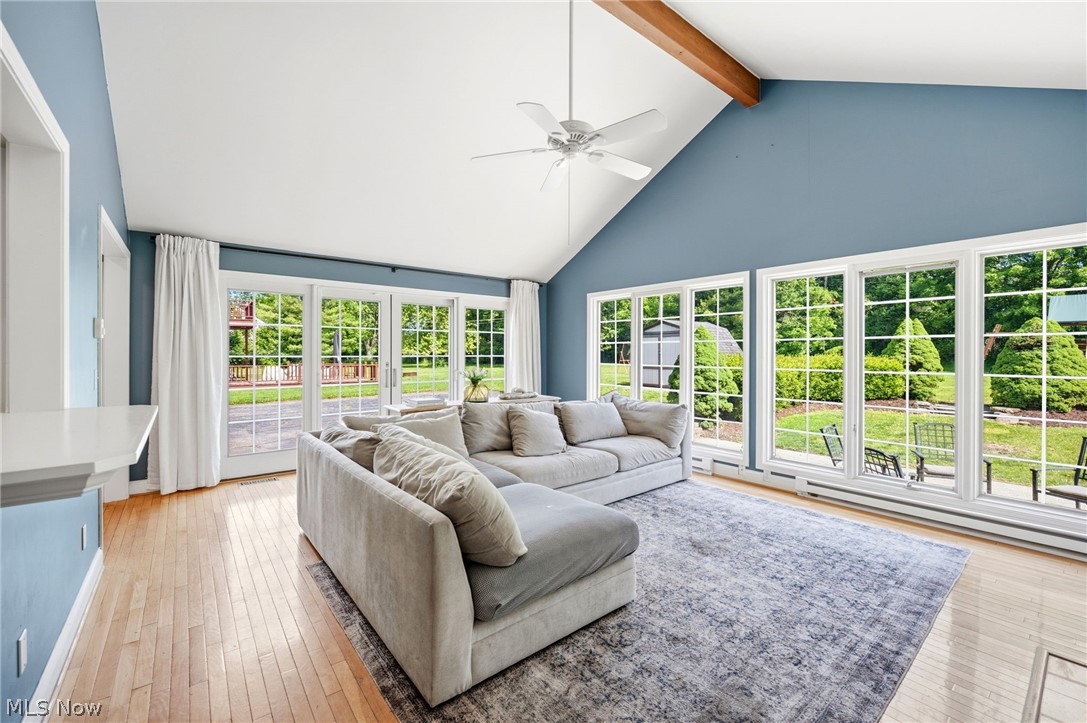 195 Shawnee Trail Aurora OH 44202