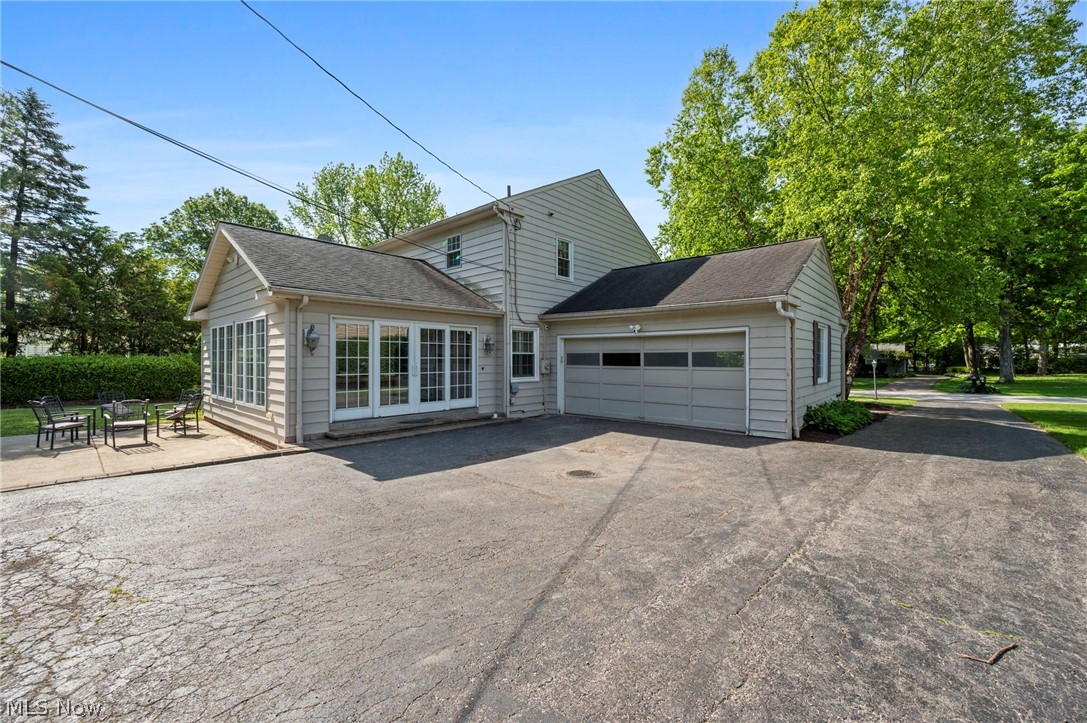 195 Shawnee Trail Aurora OH 44202