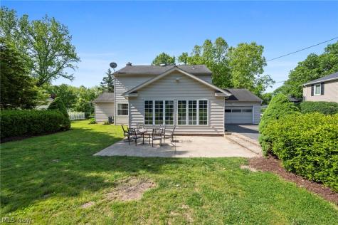 195 Shawnee Trail Aurora OH 44202