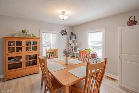 247 S Hickin Street Rittman OH 44270