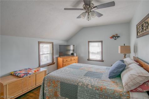 247 S Hickin Street Rittman OH 44270
