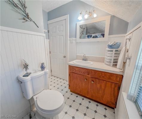 247 S Hickin Street Rittman OH 44270