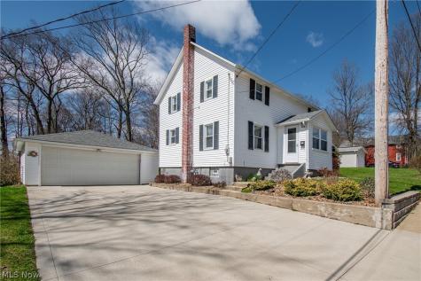 247 S Hickin Street Rittman OH 44270