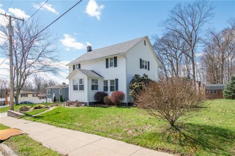 247 S Hickin Street Rittman OH 44270