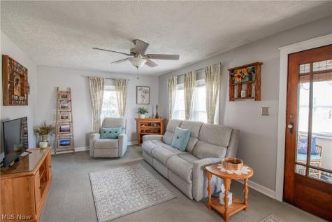 247 S Hickin Street Rittman OH 44270