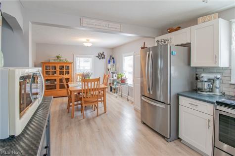 247 S Hickin Street Rittman OH 44270