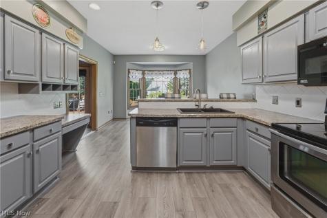 2771 Missenden Street NW North Canton OH 44720