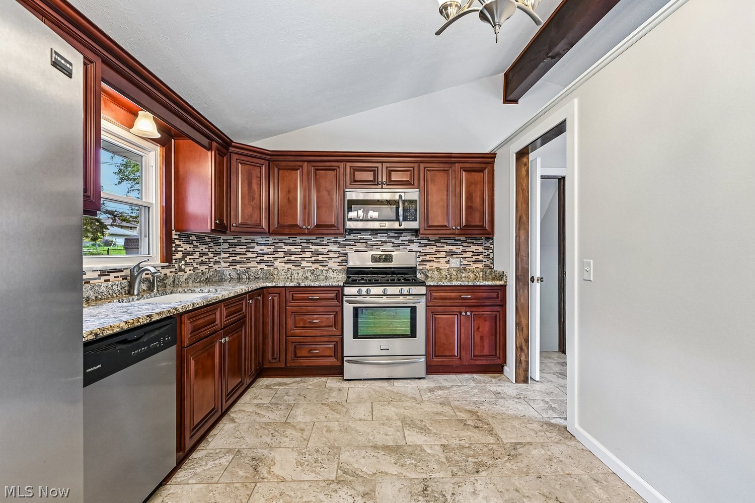 2577 Nottingham Drive Parma OH 44134