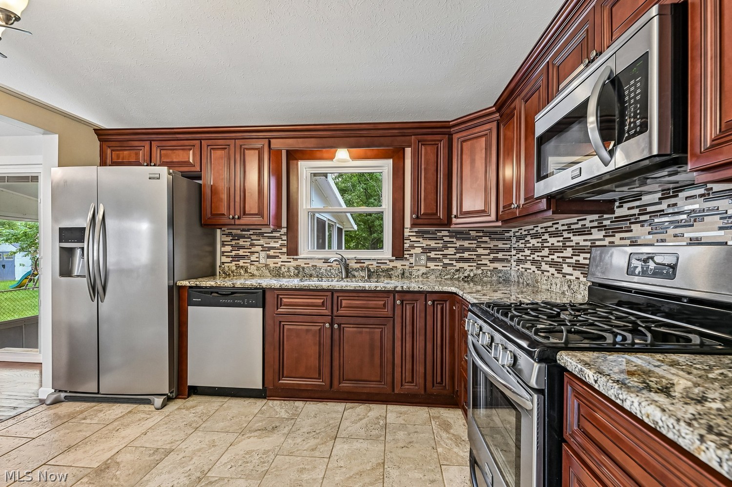2577 Nottingham Drive Parma OH 44134
