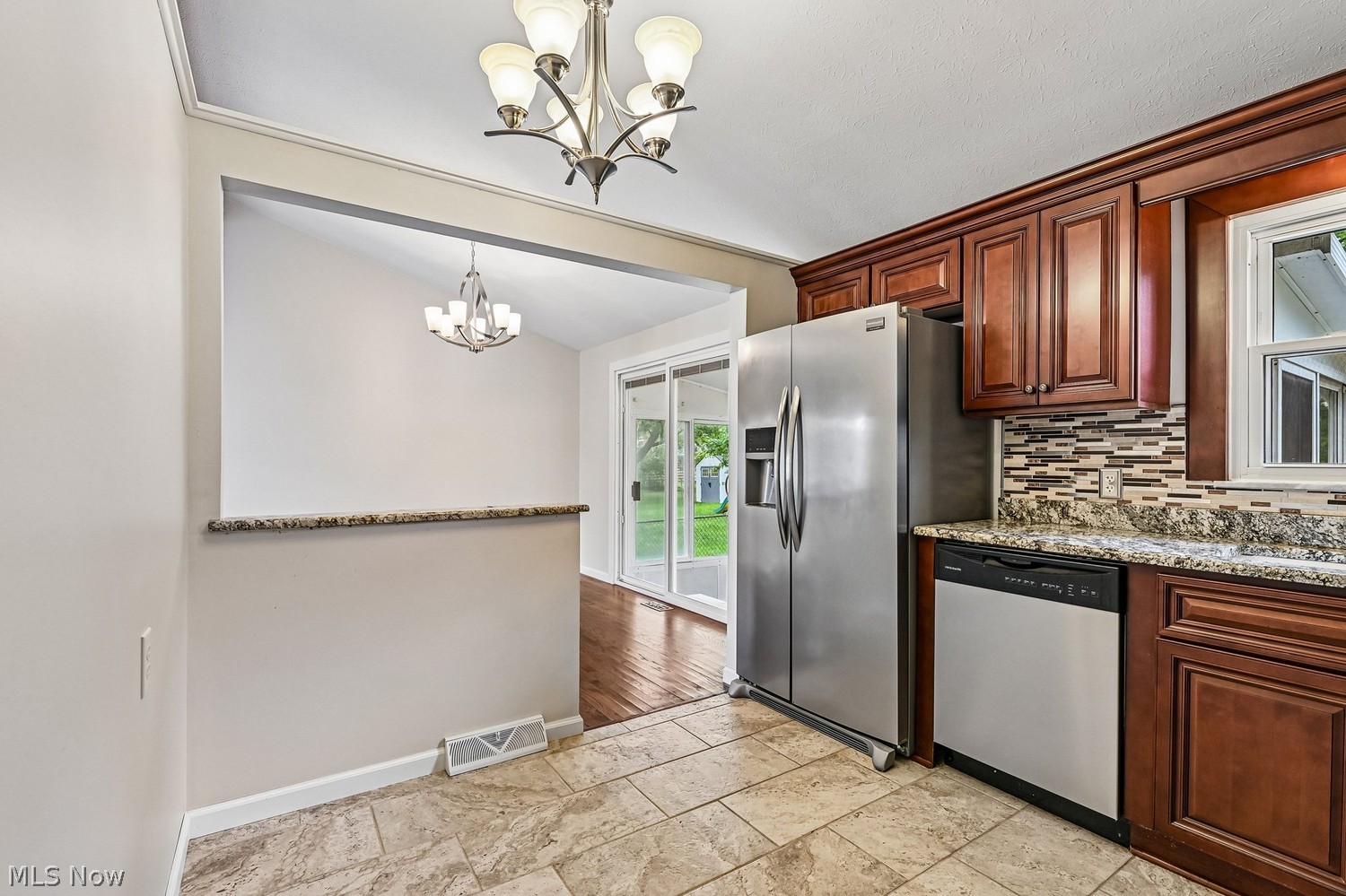 2577 Nottingham Drive Parma OH 44134