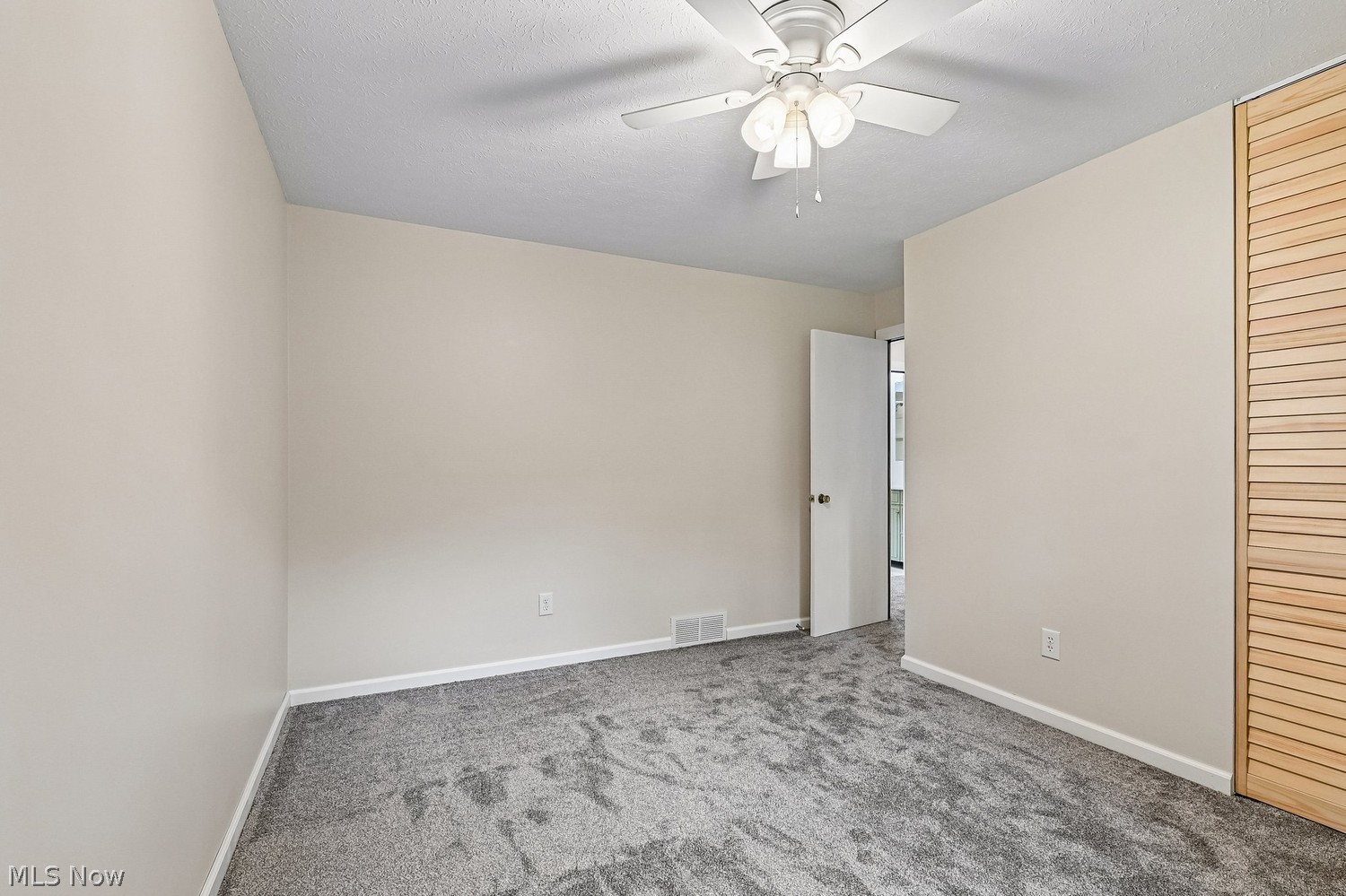 2577 Nottingham Drive Parma OH 44134