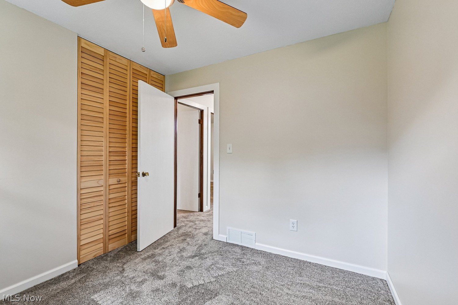 2577 Nottingham Drive Parma OH 44134