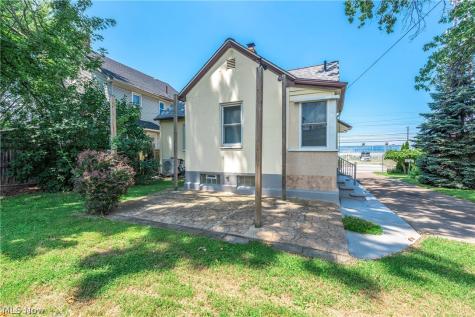 2124 E 28th Street Lorain OH 44055