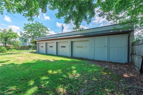 2124 E 28th Street Lorain OH 44055