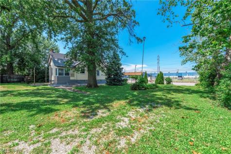 2124 E 28th Street Lorain OH 44055