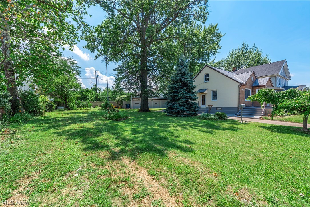 2124 E 28th Street Lorain OH 44055