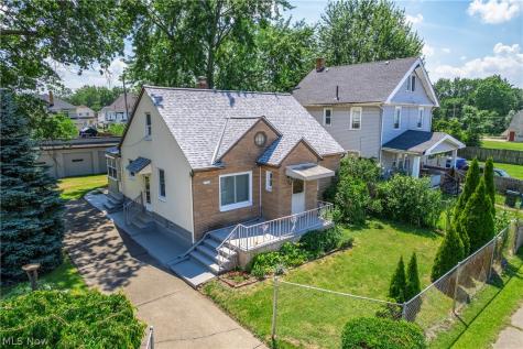 2124 E 28th Street Lorain OH 44055