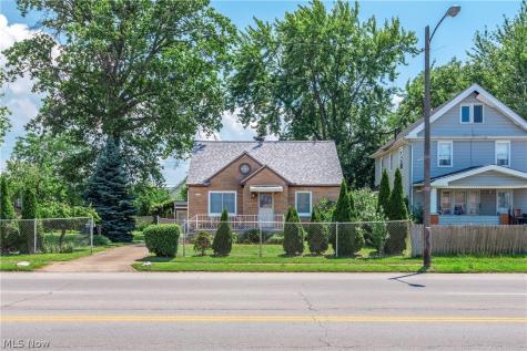 2124 E 28th Street Lorain OH 44055