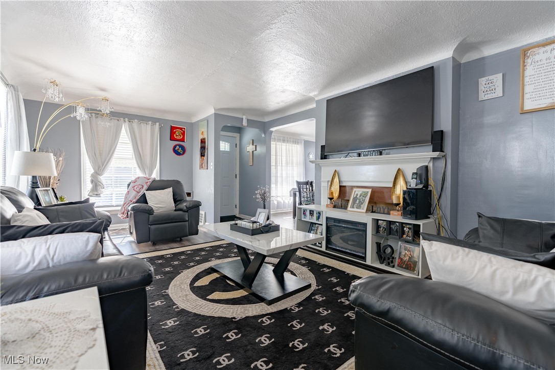13905 Thraves Avenue Garfield Heights OH 44125