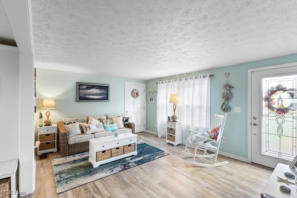 3339 Lake Road Conneaut OH 44030