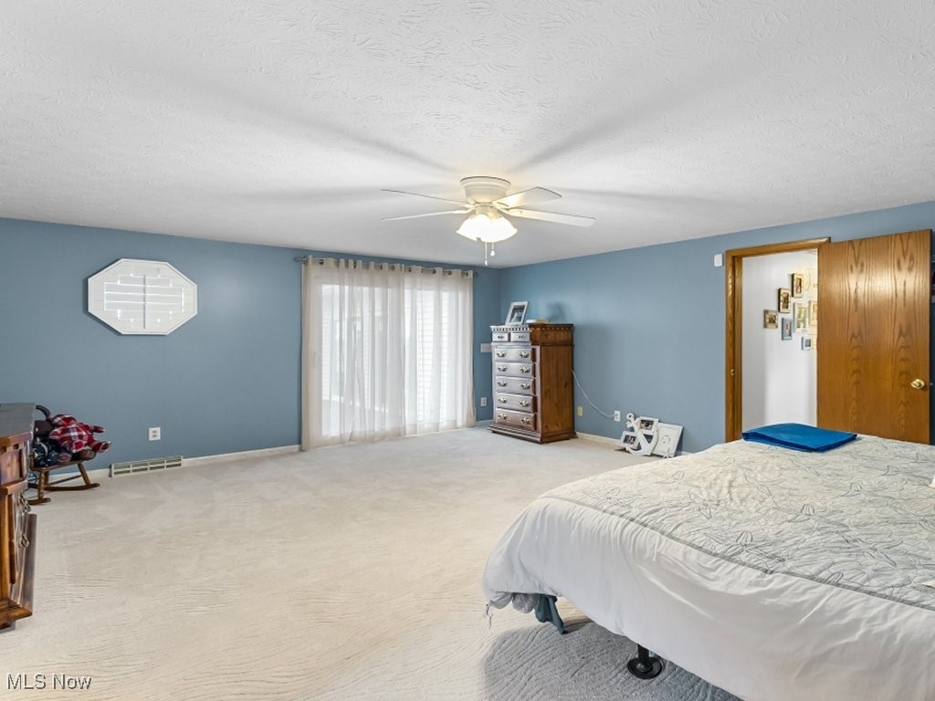 3339 Lake Road Conneaut OH 44030
