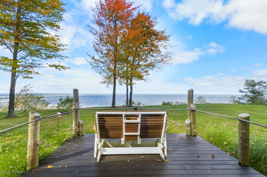 3339 Lake Road Conneaut OH 44030