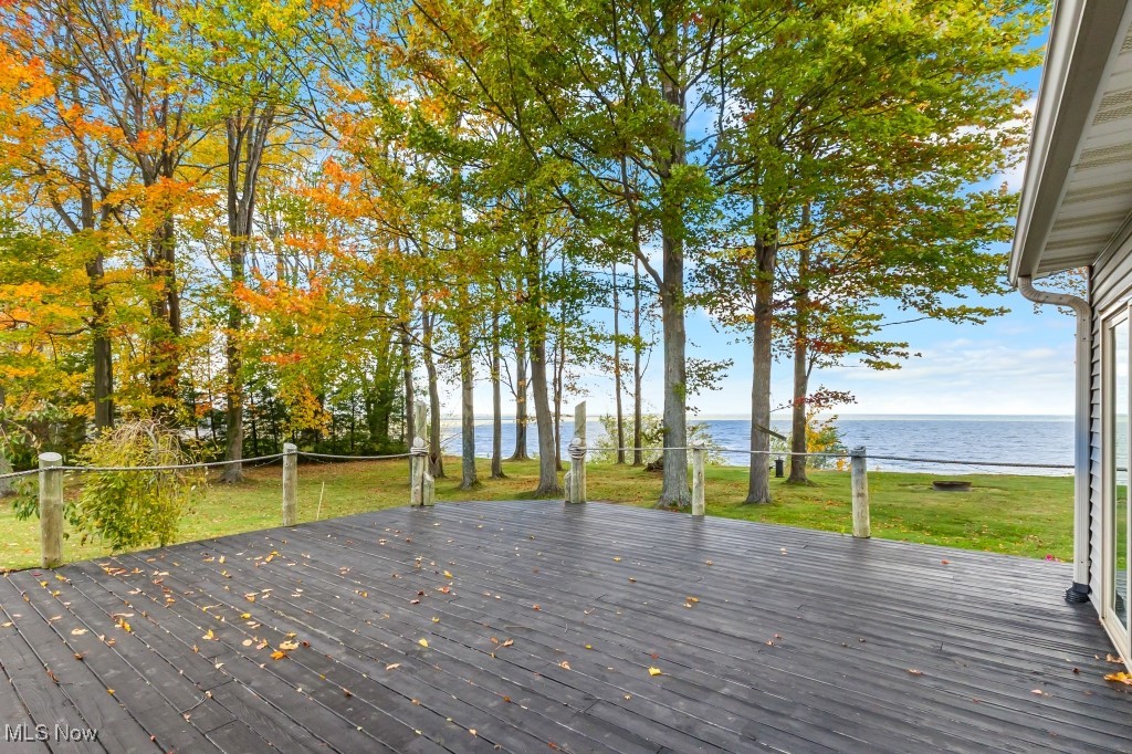 3339 Lake Road Conneaut OH 44030