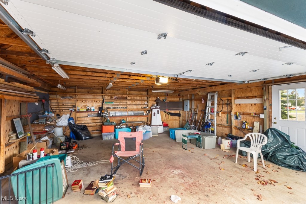 3339 Lake Road Conneaut OH 44030