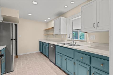 2644 Sylvan Road Cuyahoga Falls OH 44221