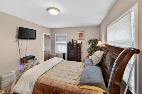 2140 Lamberton Road Cleveland Heights OH 44118