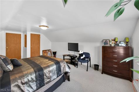 2140 Lamberton Road Cleveland Heights OH 44118