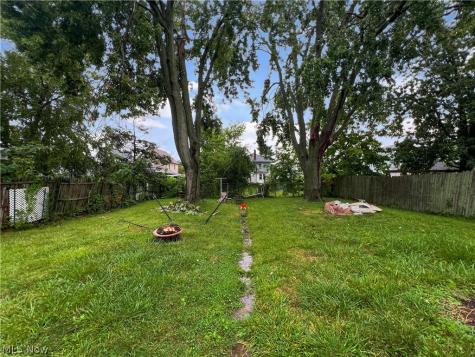 206 W 29th Street Lorain OH 44055