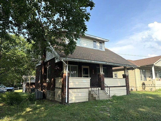 1033 Charles Street Zanesville OH 43701