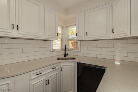 4839 E 94th Street Garfield Heights OH 44125