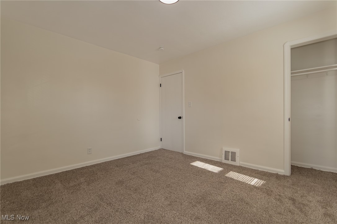 4839 E 94th Street Garfield Heights OH 44125