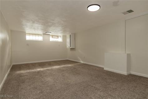 4839 E 94th Street Garfield Heights OH 44125