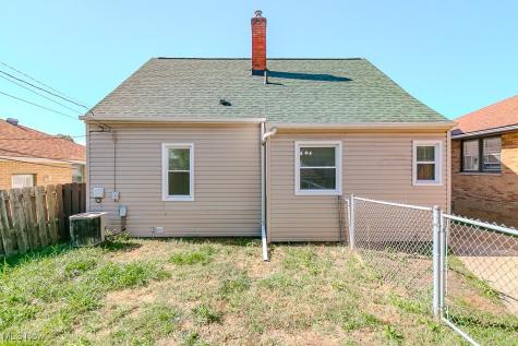 4839 E 94th Street Garfield Heights OH 44125