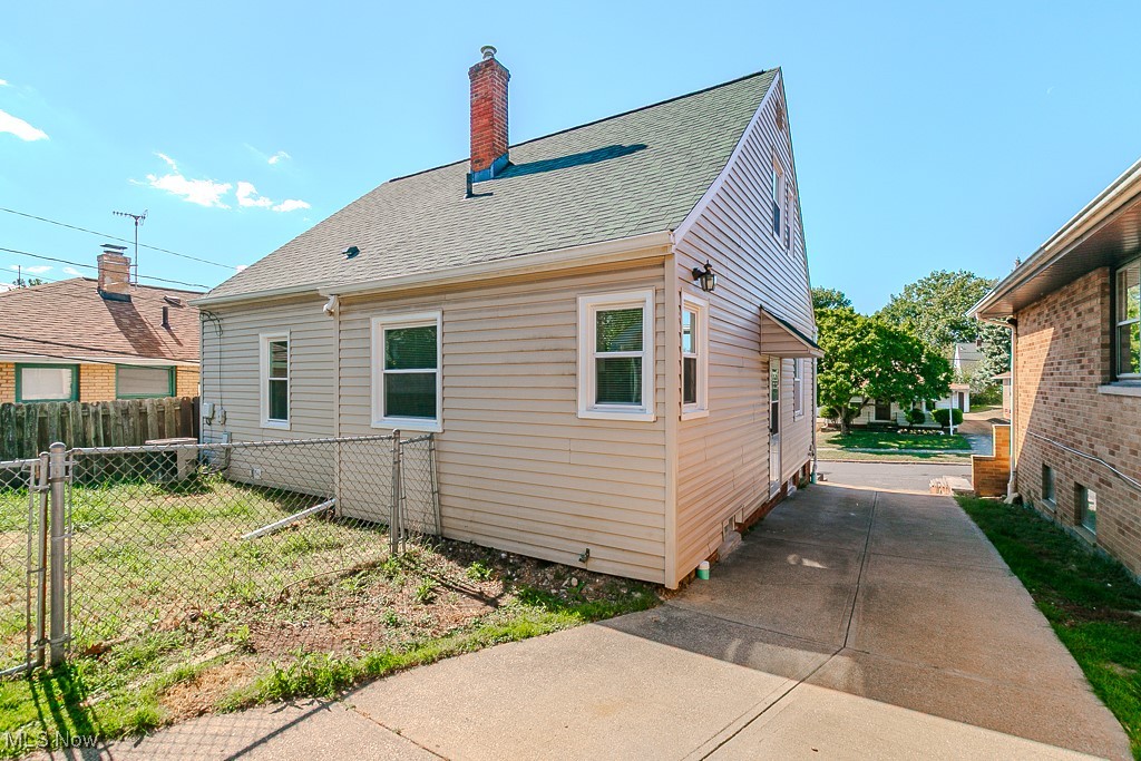 4839 E 94th Street Garfield Heights OH 44125