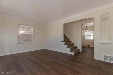 4839 E 94th Street Garfield Heights OH 44125