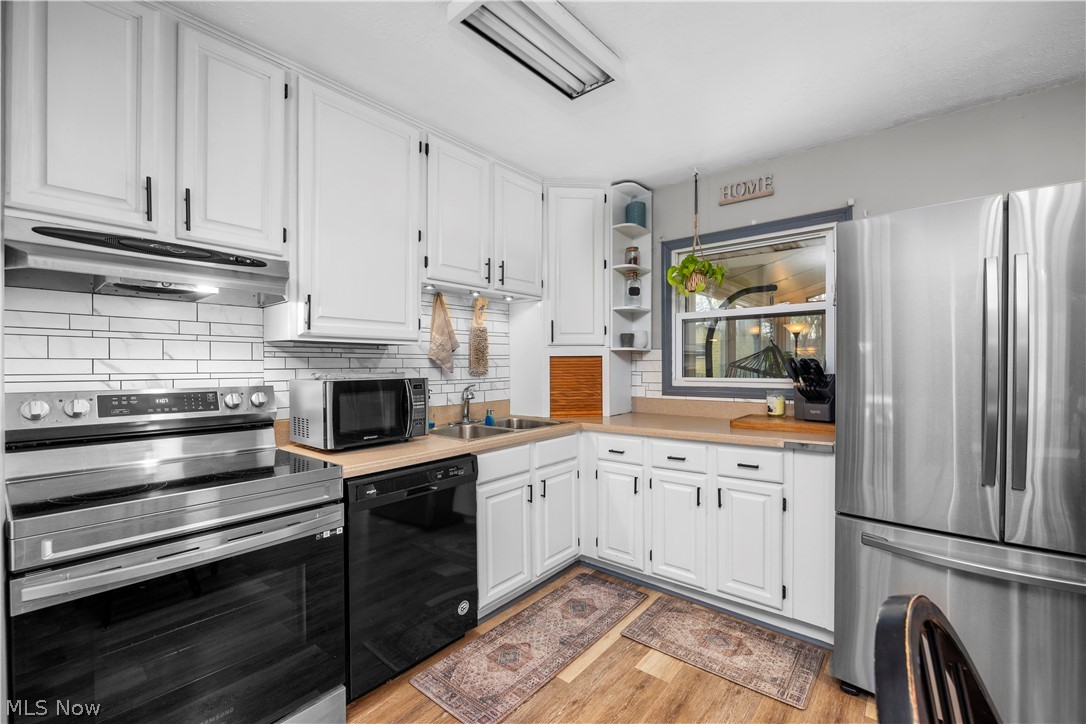 1121 Oakwood Drive Vermilion OH 44089