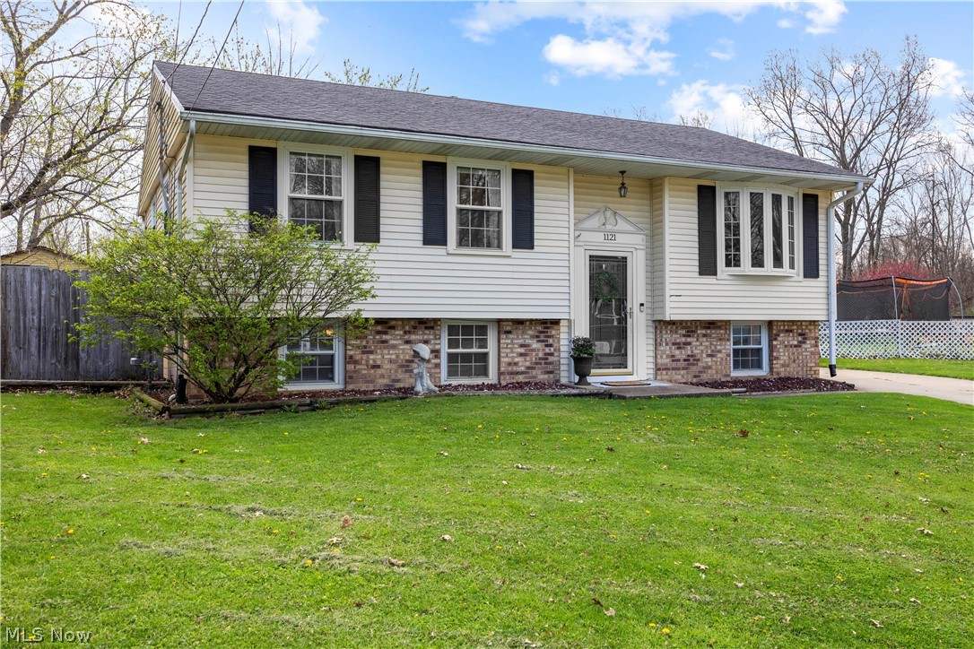 1121 Oakwood Drive Vermilion OH 44089