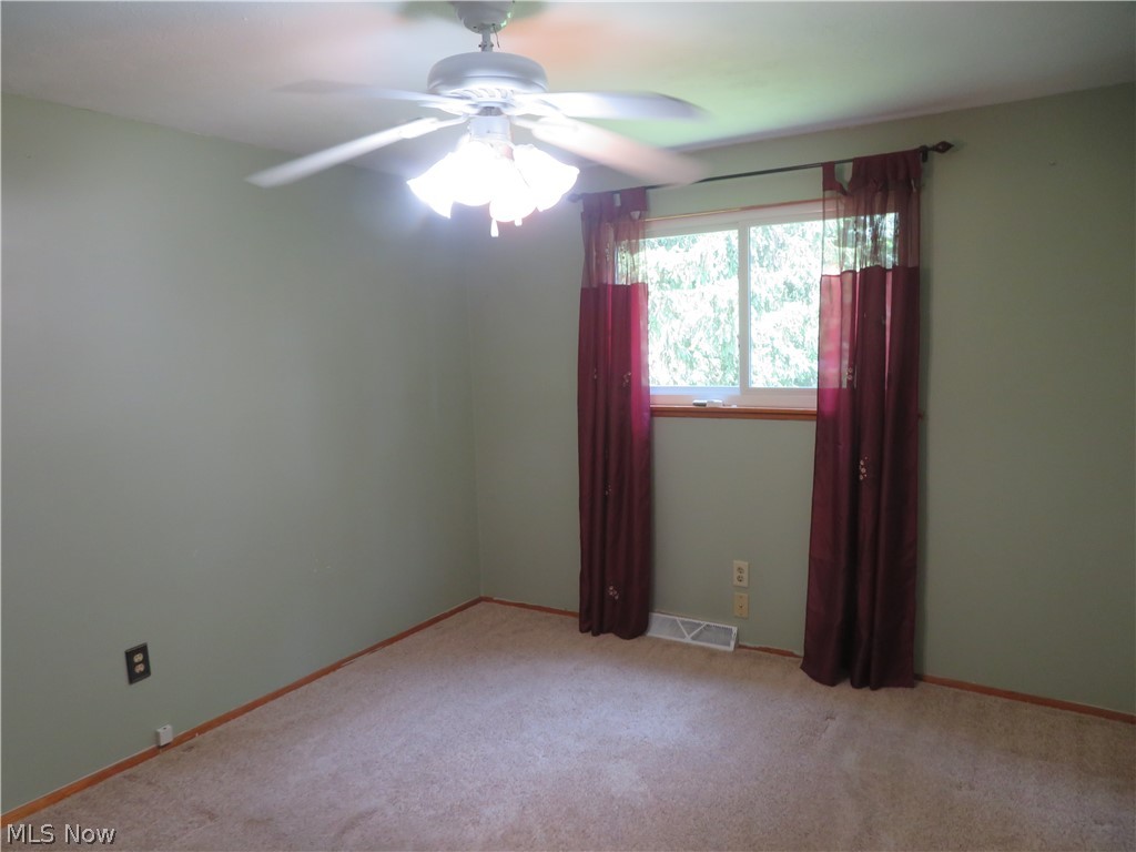 34042 Luanne Drive North Ridgeville OH 44039
