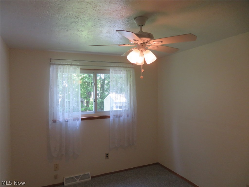 34042 Luanne Drive North Ridgeville OH 44039