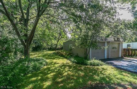 2593 Canterbury Road Cleveland Heights OH 44118