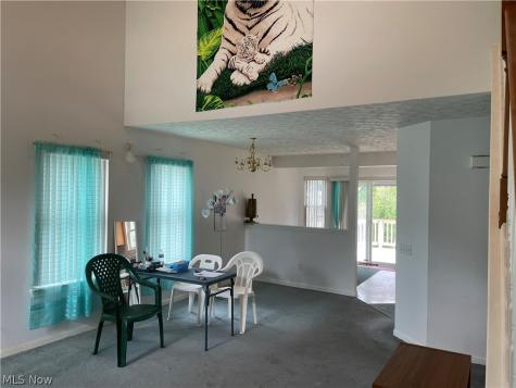 6651 W 130 Street Parma Heights OH 44130