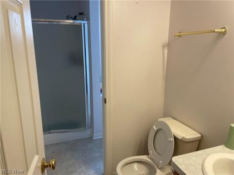 6651 W 130 Street Parma Heights OH 44130