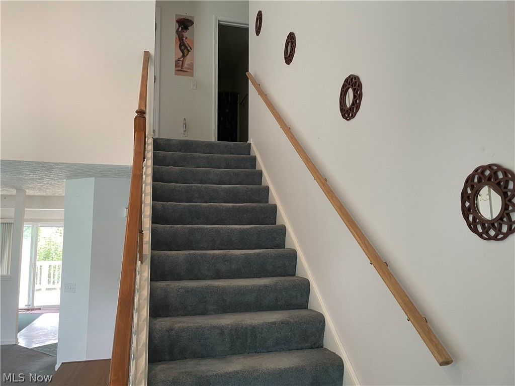 6651 W 130 Street Parma Heights OH 44130