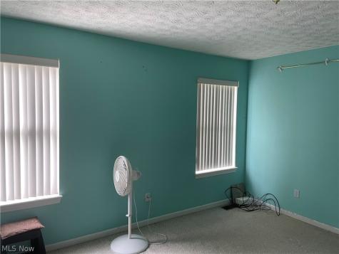 6651 W 130 Street Parma Heights OH 44130