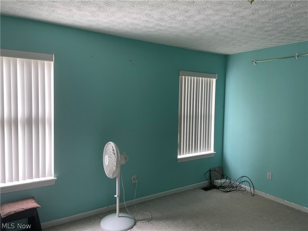 6651 W 130 Street Parma Heights OH 44130