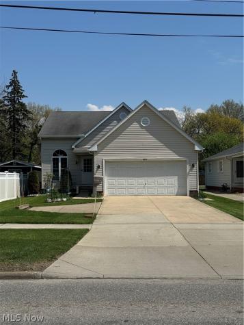 6651 W 130 Street Parma Heights OH 44130